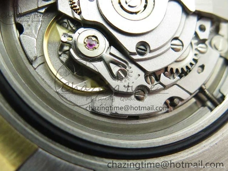 AAA Replica Watches HighQuality Edition Bracelet YG YG 2574 on Best Dial 41mm LB Blue SS Maker SS BP 126613 Submariner 0106